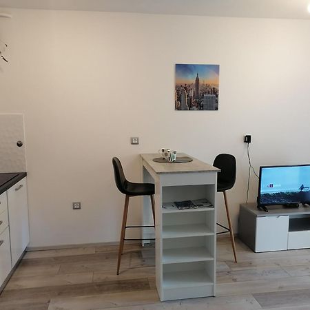 Apartman Ester Pula Bilik gambar