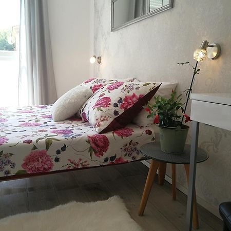 Apartman Ester Pula Luaran gambar