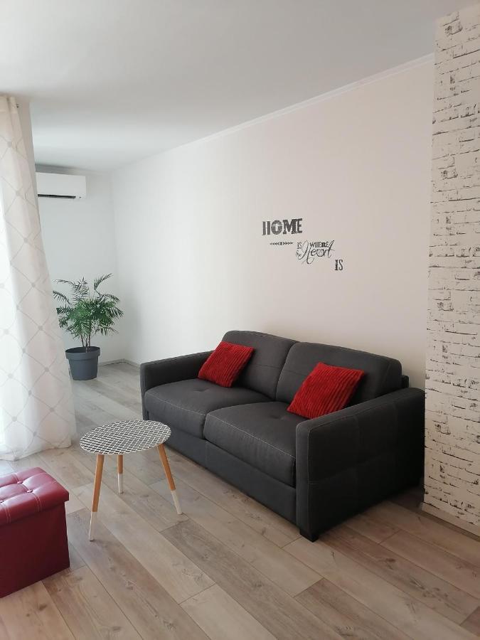 Apartman Ester Pula Luaran gambar