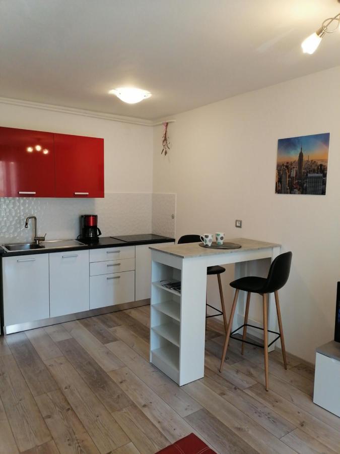 Apartman Ester Pula Luaran gambar