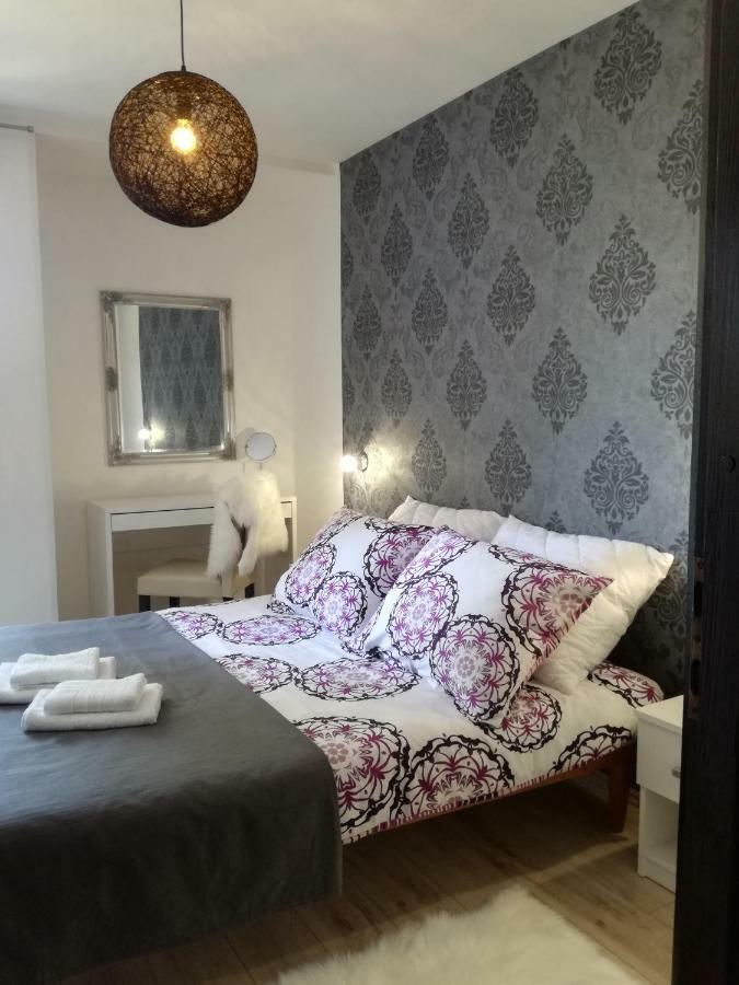 Apartman Ester Pula Luaran gambar