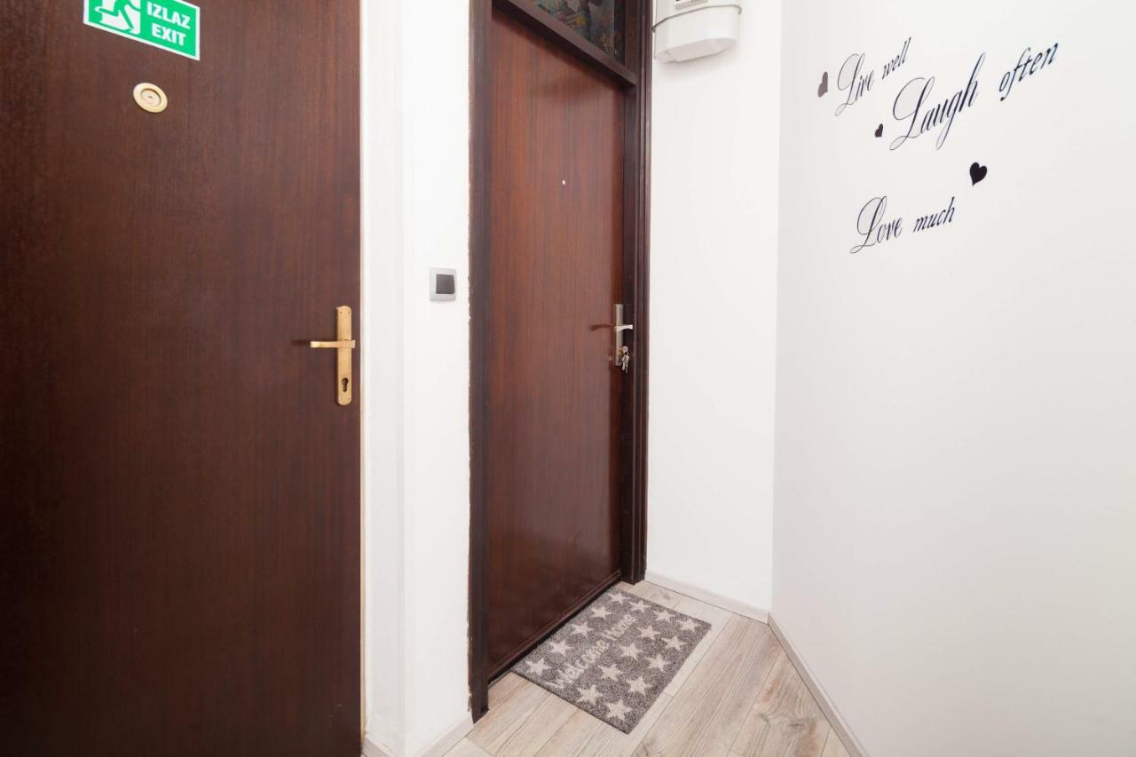 Apartman Ester Pula Luaran gambar