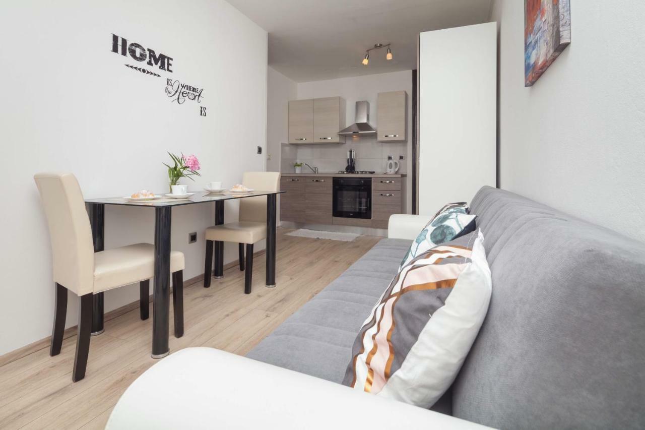 Apartman Ester Pula Luaran gambar
